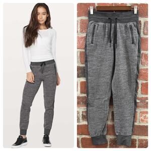 Lululemon Heathered Gray Get Going Joggers Size 2